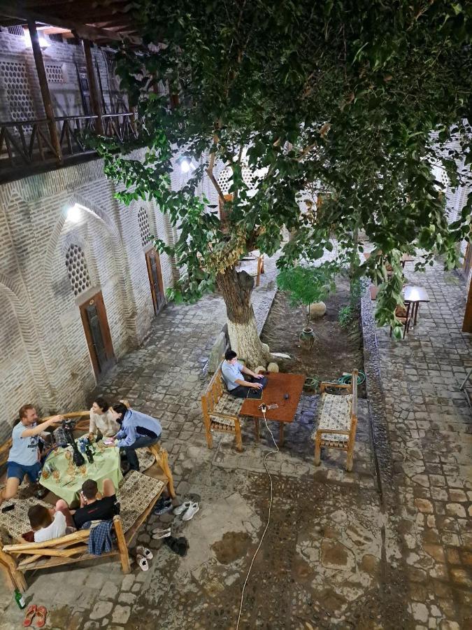 Ohun Caravan Sarai XIX Бухара Екстер'єр фото
