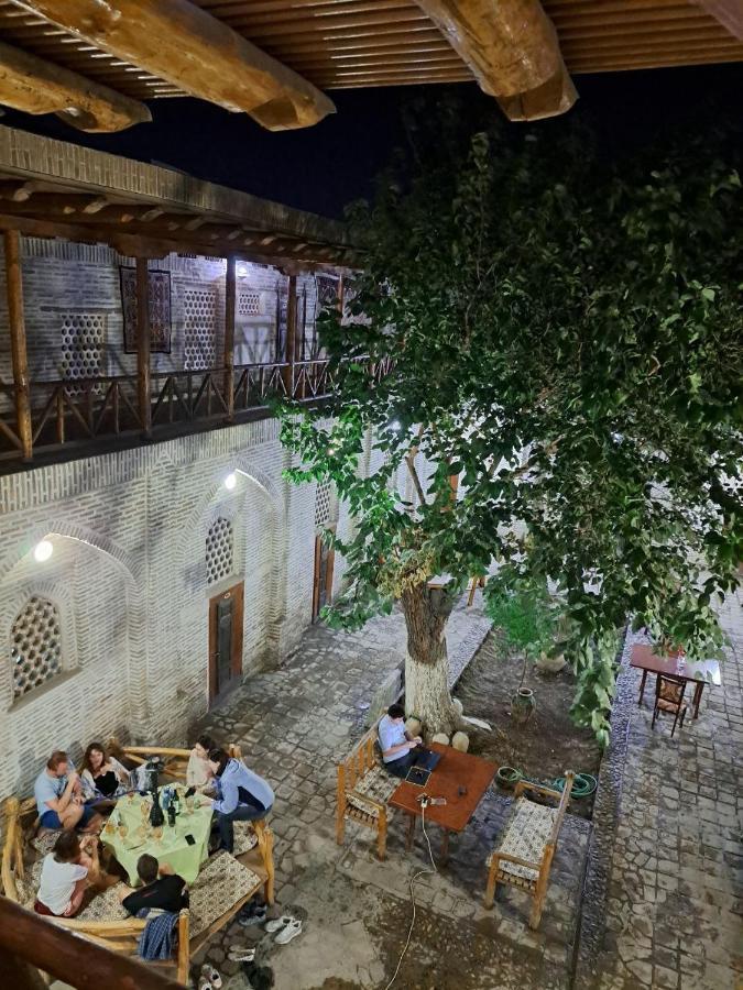 Ohun Caravan Sarai XIX Бухара Екстер'єр фото