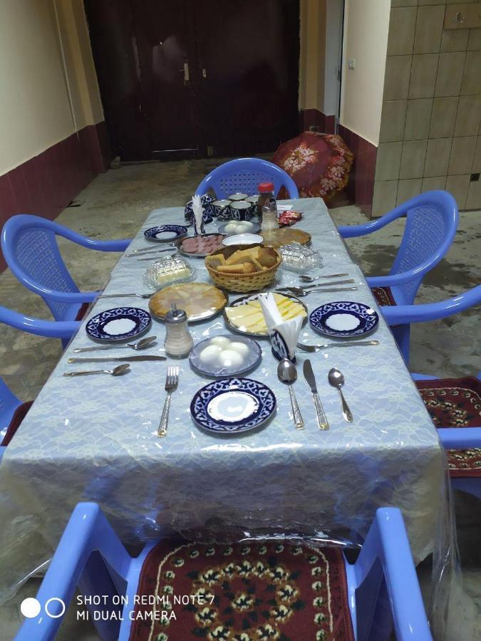 Ohun Caravan Sarai XIX Бухара Екстер'єр фото
