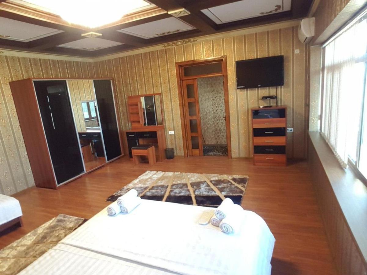 Ohun Caravan Sarai XIX Бухара Екстер'єр фото