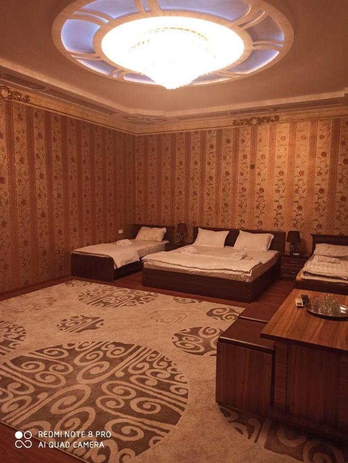 Ohun Caravan Sarai XIX Бухара Екстер'єр фото