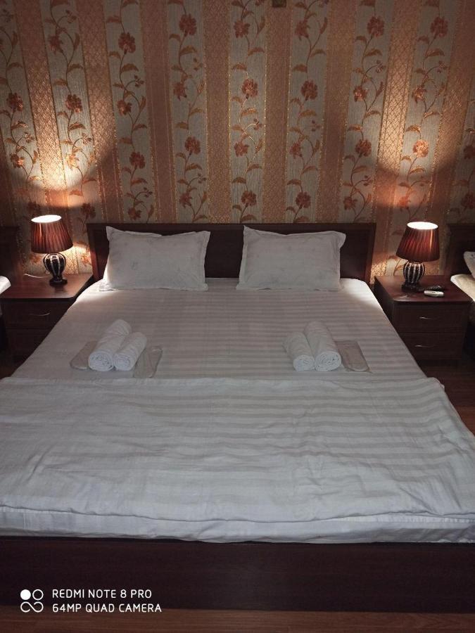Ohun Caravan Sarai XIX Бухара Екстер'єр фото