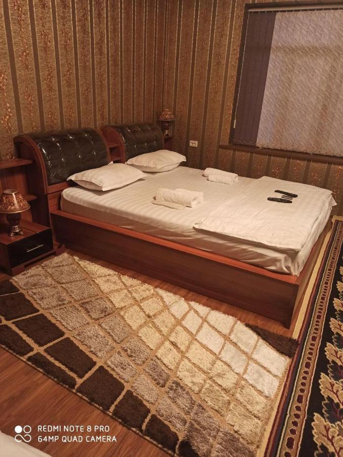 Ohun Caravan Sarai XIX Бухара Екстер'єр фото