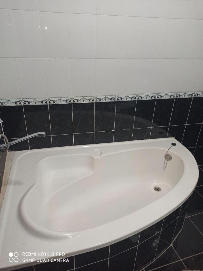 Ohun Caravan Sarai XIX Бухара Екстер'єр фото